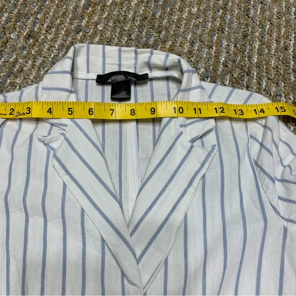 Coco & Shay Women's Small White Blazer Blue Pinstripes Cotton‎ Viscose Preppy